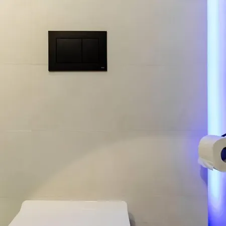 Great Views In Piata Romana *