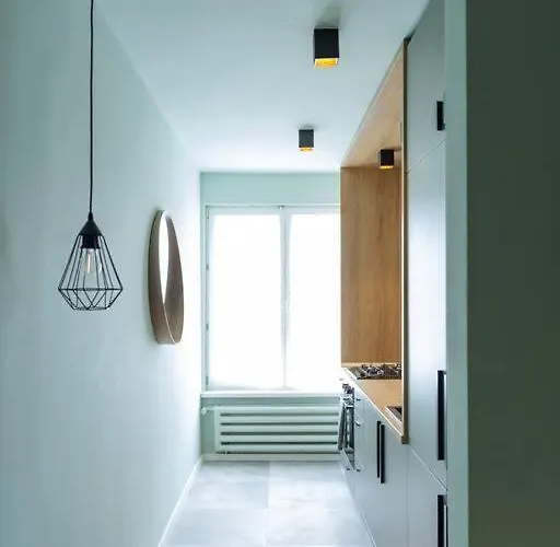 Great Views In Piata Romana Апартаменти