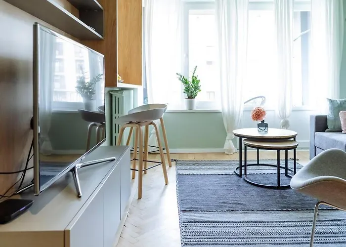 Great Views In Piata Romana * Bukurešť