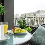 Great Views In Piata Romana Apartament